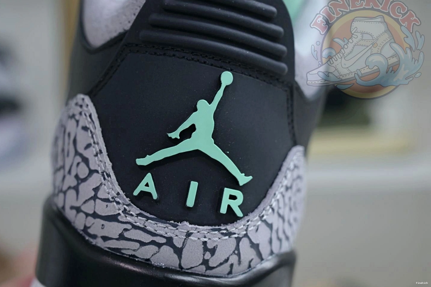 Green Jordan Glow 3 Air 0726